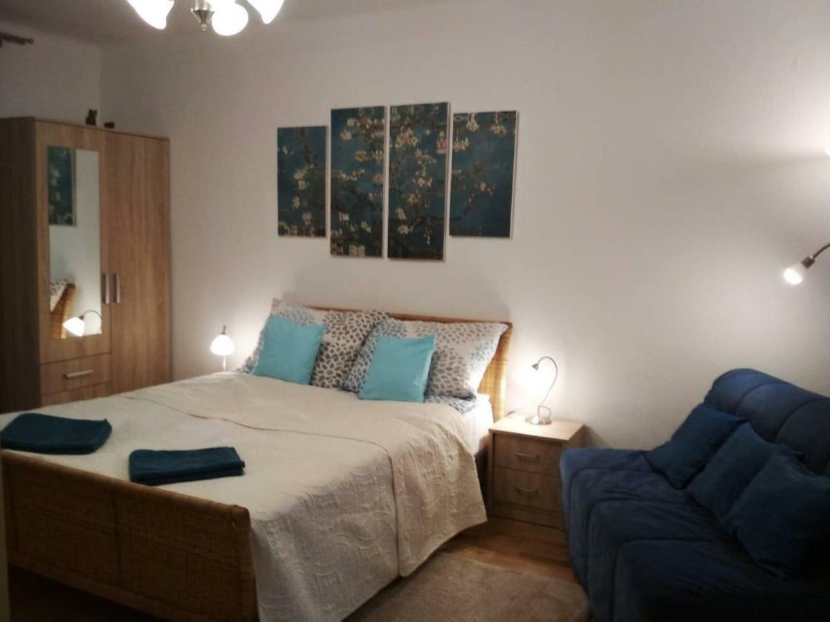 Zsuzsa Apartman Βουδαπέστη Εξωτερικό φωτογραφία